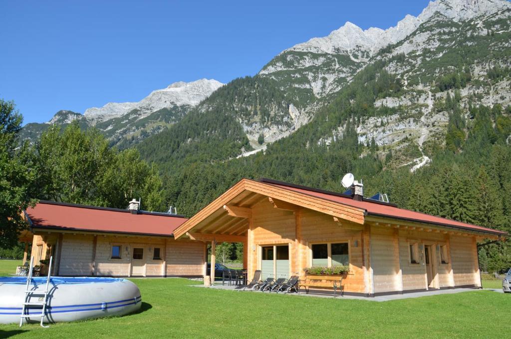 Gasthaus-Pension Reiterklause Leutasch Pokoj fotografie