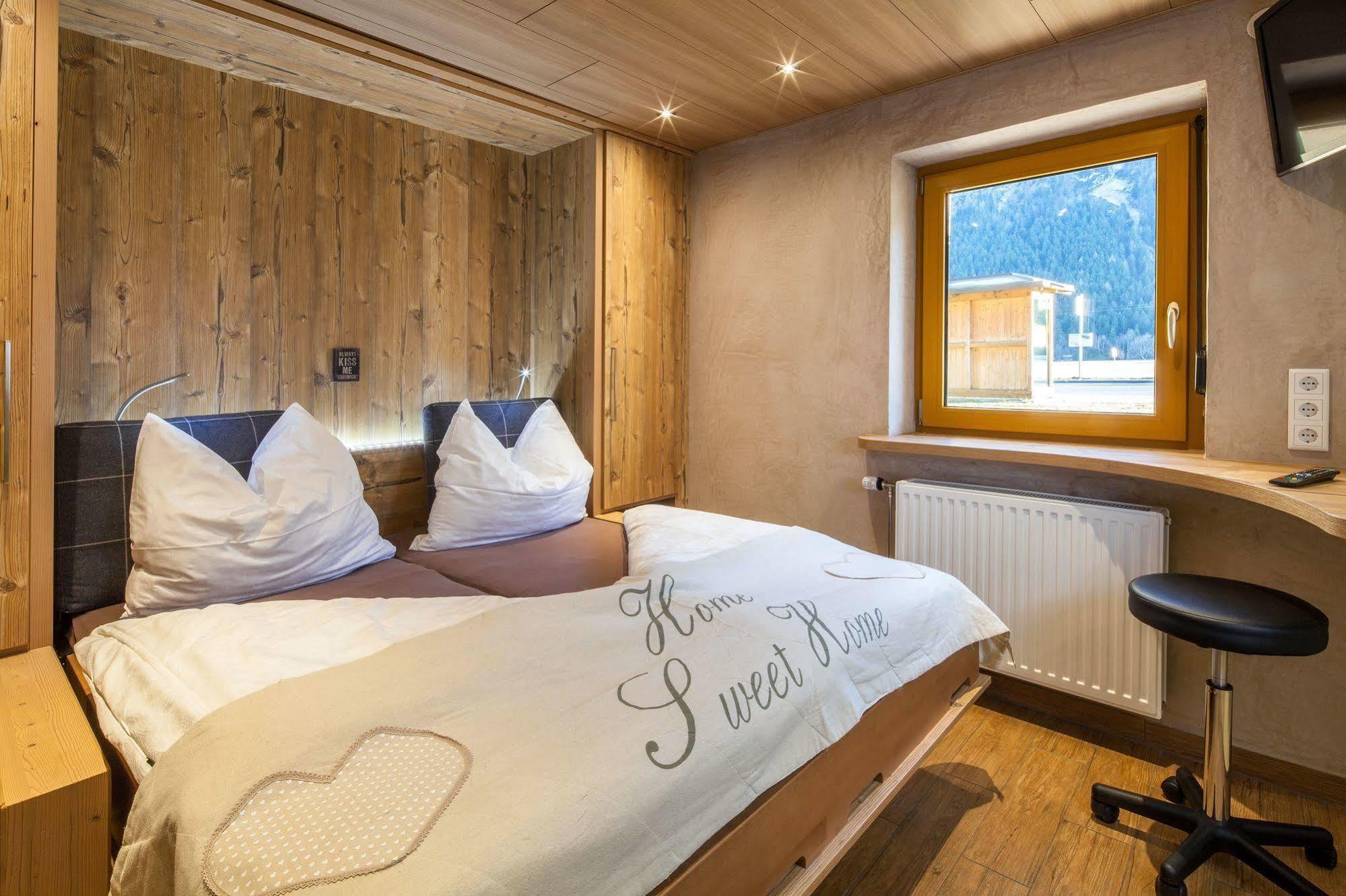 Gasthaus-Pension Reiterklause Leutasch Exteriér fotografie
